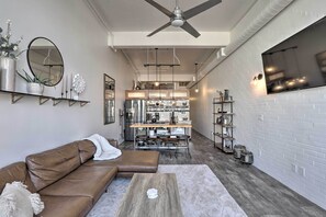 Apartment (0 Bedroom) | Interior - Walk to Shops! SLC Dtwn Studio Loft w/ Patio (Salt Lake City)