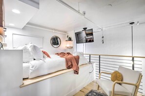 Apartment (0 Bedroom) | Interior - Chic SLC Downtown Studio Loft: Walk to Shops (Salt Lake City)