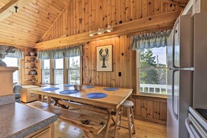 Cottage (3 Bedrooms) | Interior