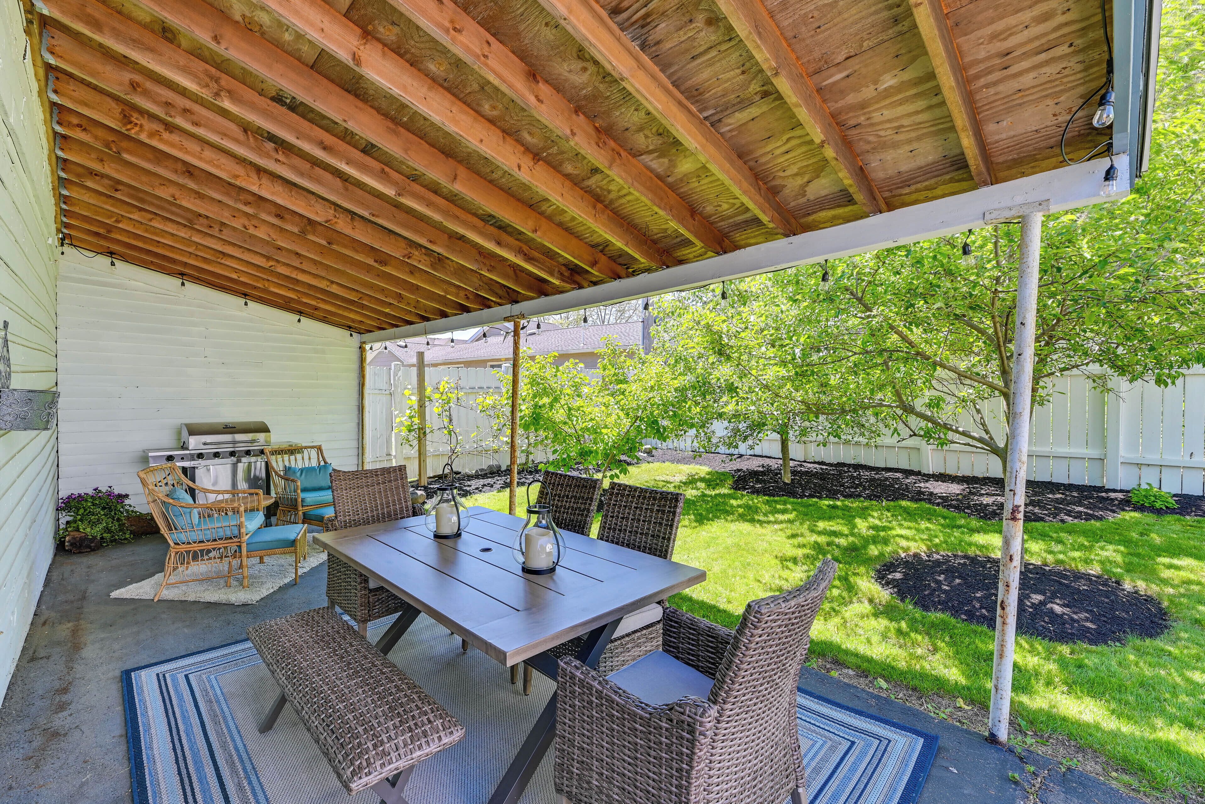 House (4 Bedrooms) | Outdoor dining