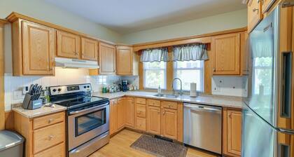 Lovely Hammondsport Home, Walk to Keuka Lake!