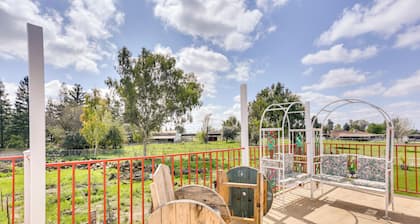 Rustic California Vacation Rental w/ Rooftop Patio