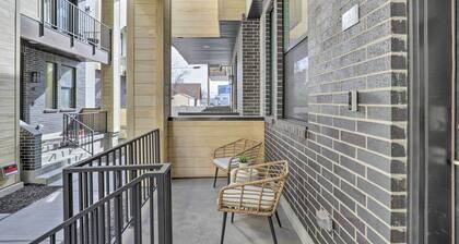 Chic & Sunny Provo Townhome w/ Rooftop Deck!