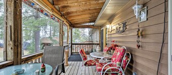 Lakefront Family Getaway w/ Private Deck & Dock!