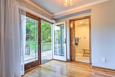 Peaceful Kansas Cottage w/ Wraparound Deck!