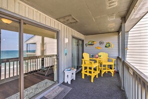 Apartment (2 Bedrooms) | Interior - N Topsail Beach Condo: Panoramic Ocean Views! (Sneads Ferry)