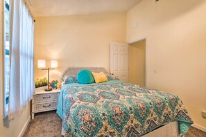 Apartment (2 Bedrooms) | Interior - N Topsail Beach Condo: Panoramic Ocean Views! (Sneads Ferry)