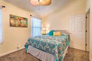 Apartment (2 Bedrooms) | Interior - N Topsail Beach Condo: Panoramic Ocean Views! (Sneads Ferry)