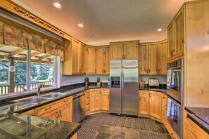 Rumah (4 Bedrooms) | Interior