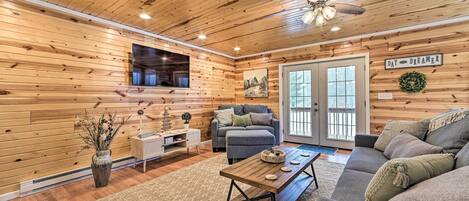 House (3 Bedrooms) | Front of property