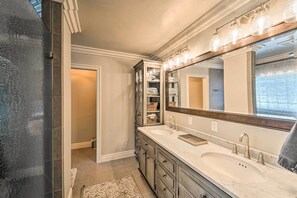 Nhà (3 Bedrooms) | Nội thất