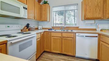 Apartment (3 Bedrooms) | Interior