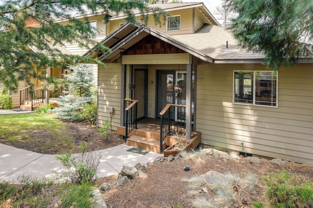 Resort-style Klamath Falls Home, Golf Course View! - Upper Klamath Lake, OR