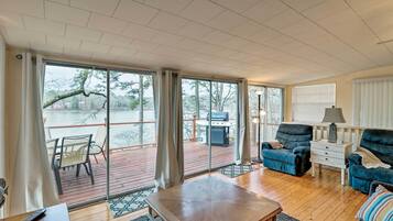 Cottage (3 Bedrooms) | Interior