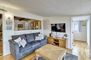 Cottage (3 Bedrooms) | Interior