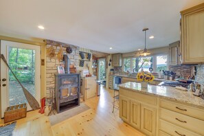 單棟房屋 (3 Bedrooms) | 內部