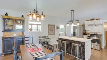 House (3 Bedrooms) | Front of property