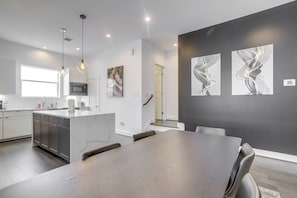บ้านพัก (3 Bedrooms) | ภายใน