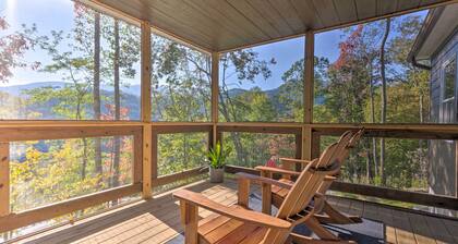 Panoramic Mtn Views & Hot Tub! Secluded Marion Gem