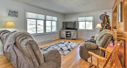Cozy Postville Retreat w/ Fireplaces & Yard!