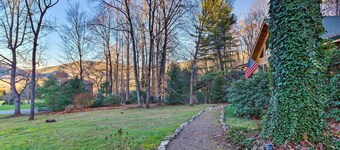 Quaint Apt ~ 5 Miles to Appalachian Trail & Lake!