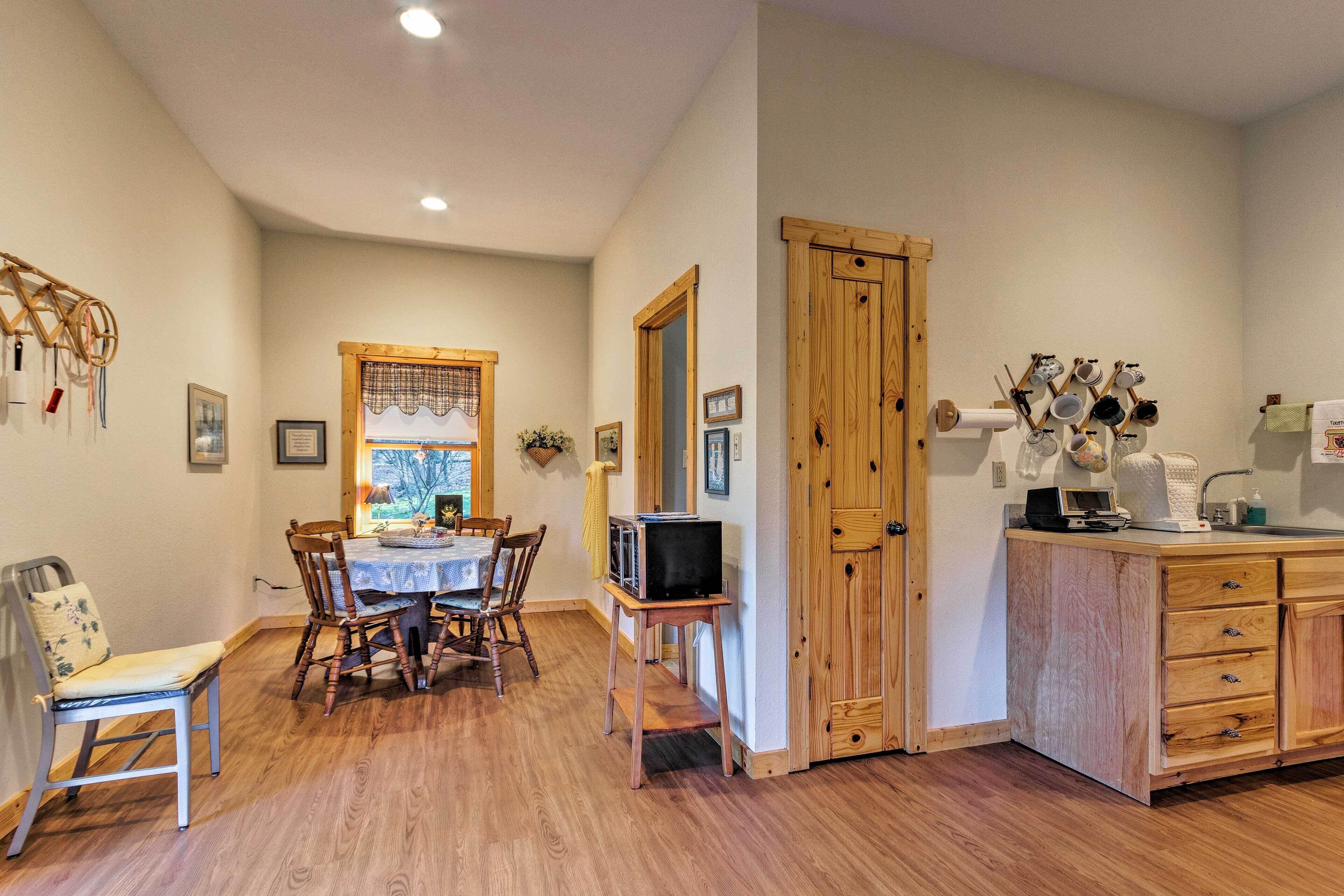 Apartment (1 Bedroom) | Interior