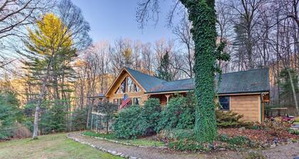 Quaint Apt ~ 5 Miles to Appalachian Trail & Lake!
