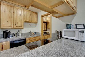 Apartment (1 Bedroom) | Interior - Modern Mountain-view Condo at Big Sky Resort! (Big Sky)