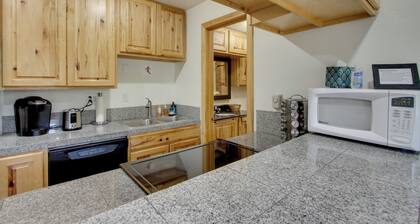 Modern Mountain-view Condo at Big Sky Resort!