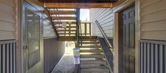 Modern Mountain-view Condo at Big Sky Resort!