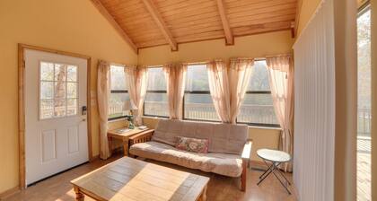 Peaceful Reliance Cabin w/ Deck on Hiwassee River!
