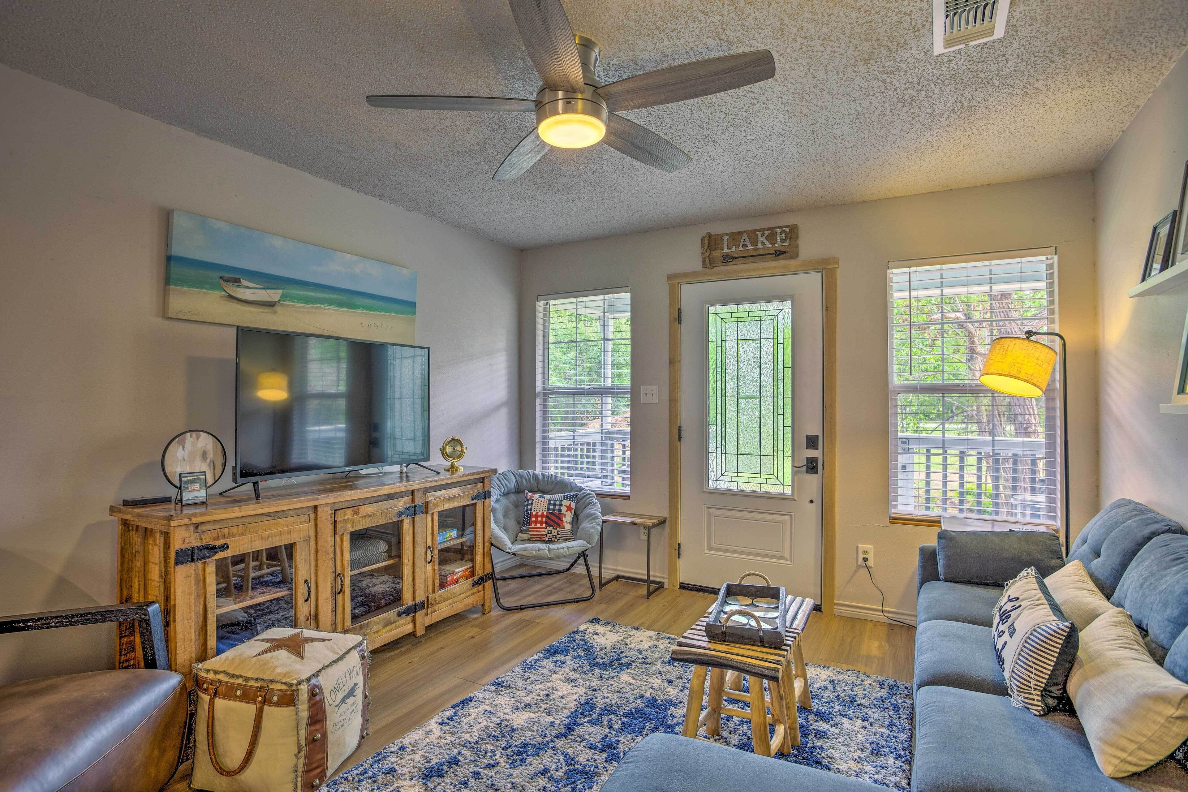 House (3 Bedrooms) | Front of property