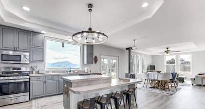 Dog-friendly Southern Colorado Vacation Rental!