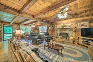 House (3 Bedrooms) | Interior - Scenic Creekside Cabin w/ Wraparound Porch! (Highlands)