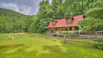 House (3 Bedrooms) | Front of property