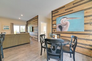 Interior - Beachfront De Tour Village Townhome w/ Patio! (De Tour Village)