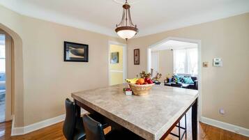 Căn hộ (2 Bedrooms) | Nội thất