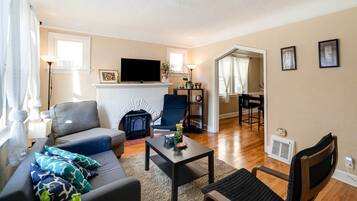 Apartemen (2 Bedrooms) | Bagian depan properti