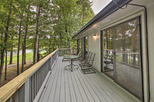 Furnished Deck & Grill: Hot Springs House