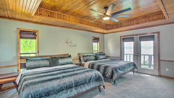 House (5 Bedrooms) | Interior