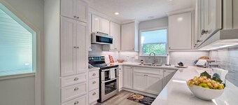 Bright Home w/ Dock on Lake Conroe!