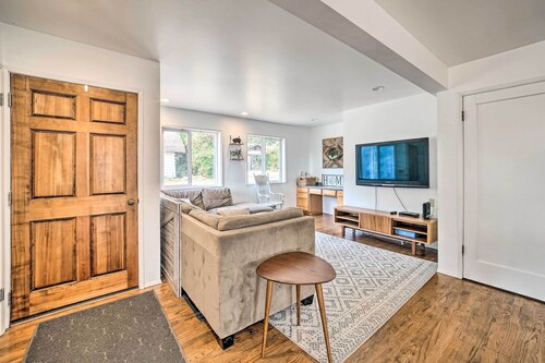 Serene Carnation Abode < 2 Mi to Snoqualmie River