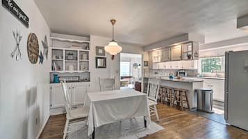 House (3 Bedrooms) | Front of property