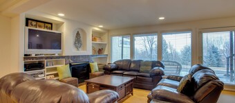 Grand Junction Abode ~ 2 Miles to Wineries & Golf!