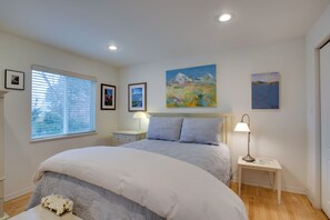 Interior - Grand Junction Abode ~ 2 Miles to Wineries & Golf! (Grand Junction)