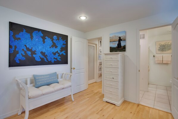 House (1 Bedroom) | Interior