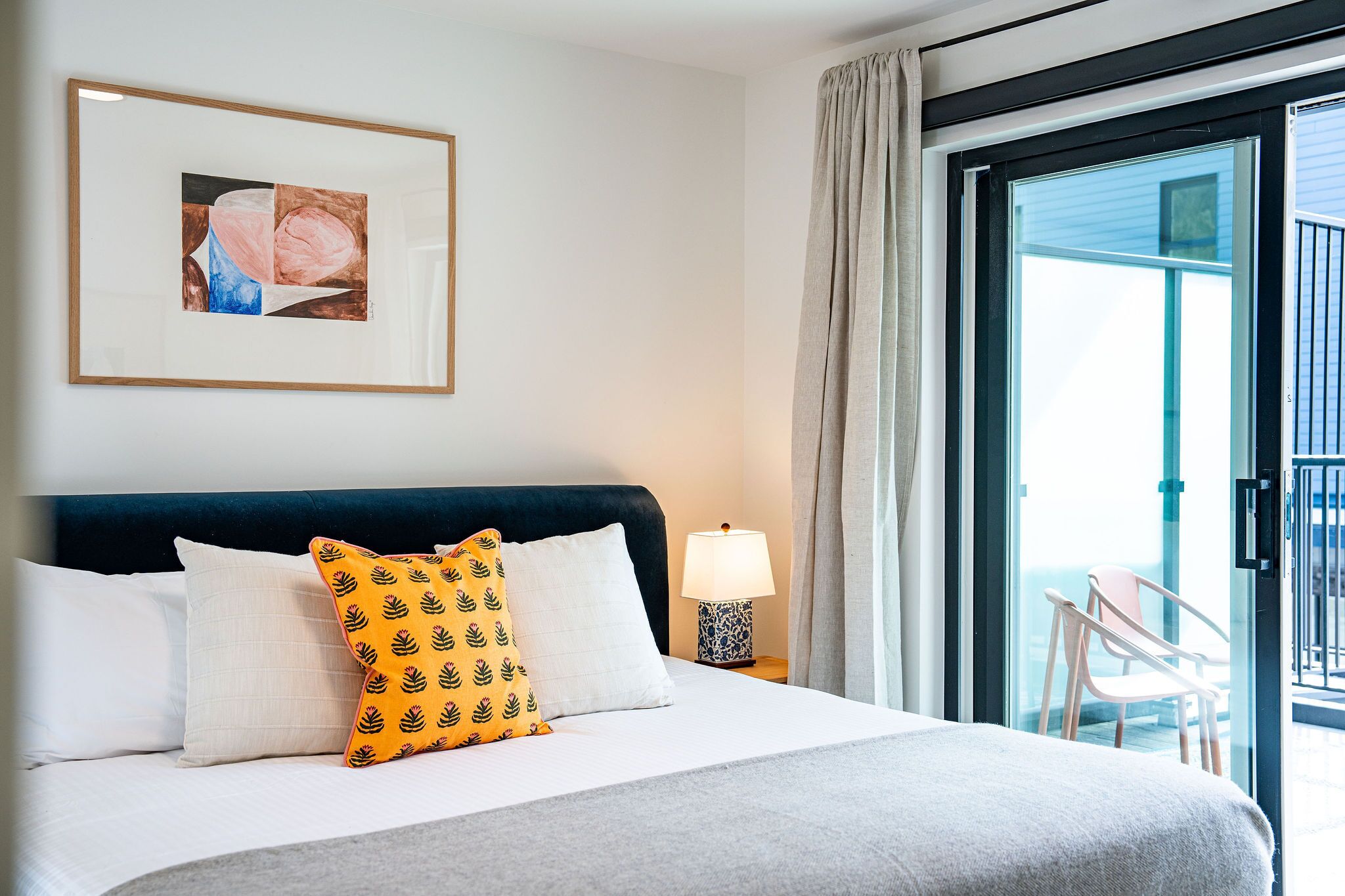 Condo | 4 phòng ngủ, trang trí khác biệt 