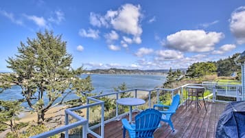 House (2 Bedrooms) | Front of property