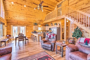 House (2 Bedrooms) | Interior