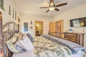 House (2 Bedrooms) | Interior